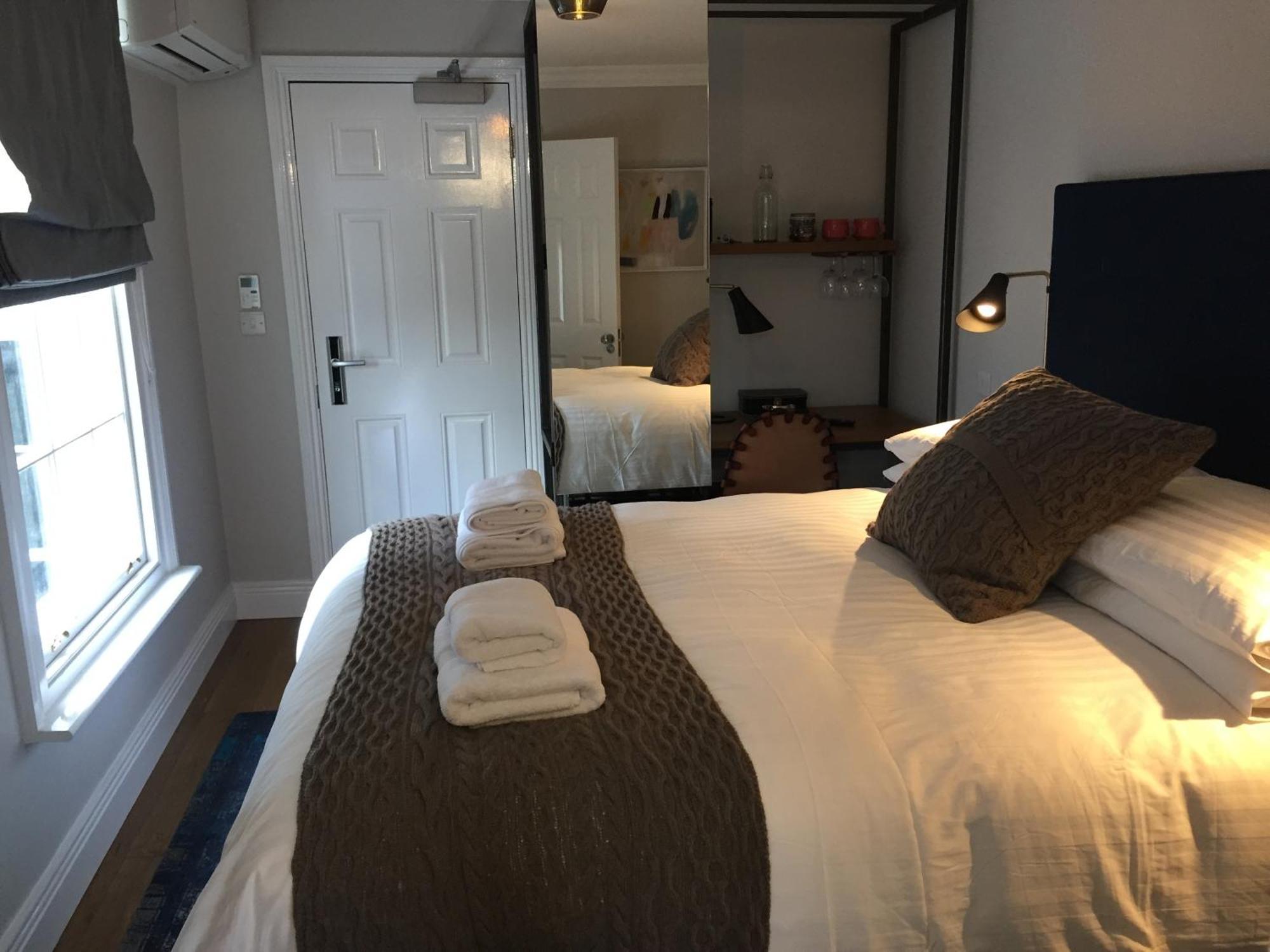 Pembroke Hall Dublin Bilik gambar