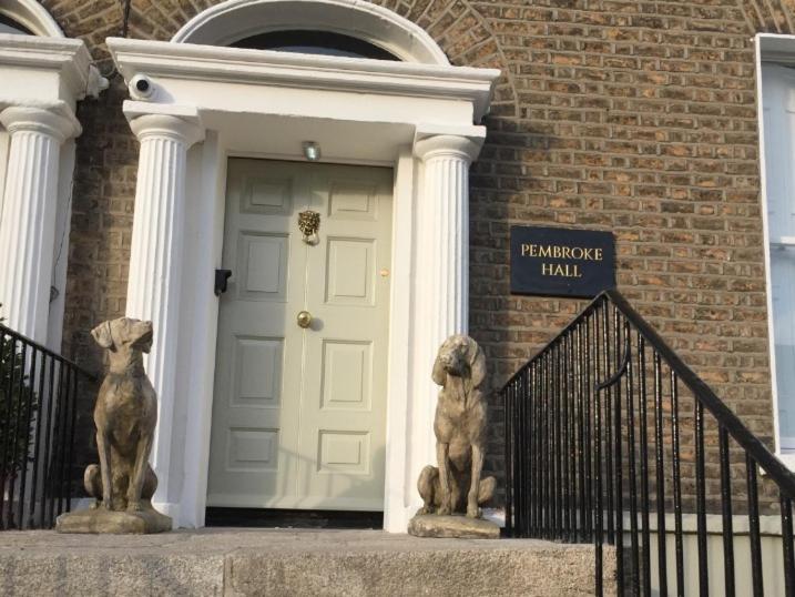 Pembroke Hall Dublin Bilik gambar