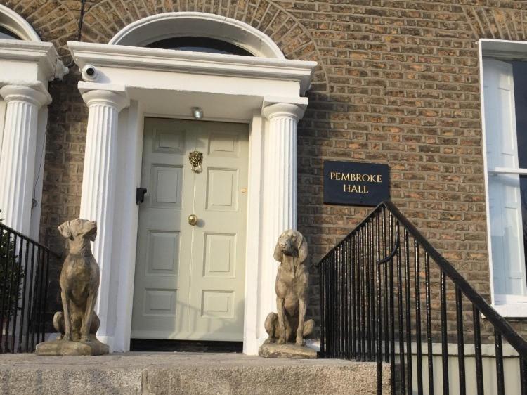Pembroke Hall Dublin Bilik gambar