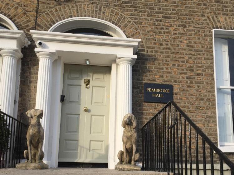 Pembroke Hall Dublin Bilik gambar
